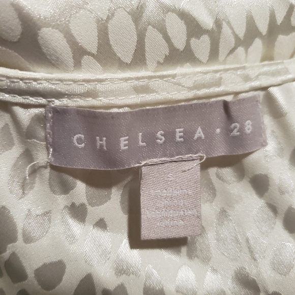 Chelsea. 28 women Top - Picture 9 of 14